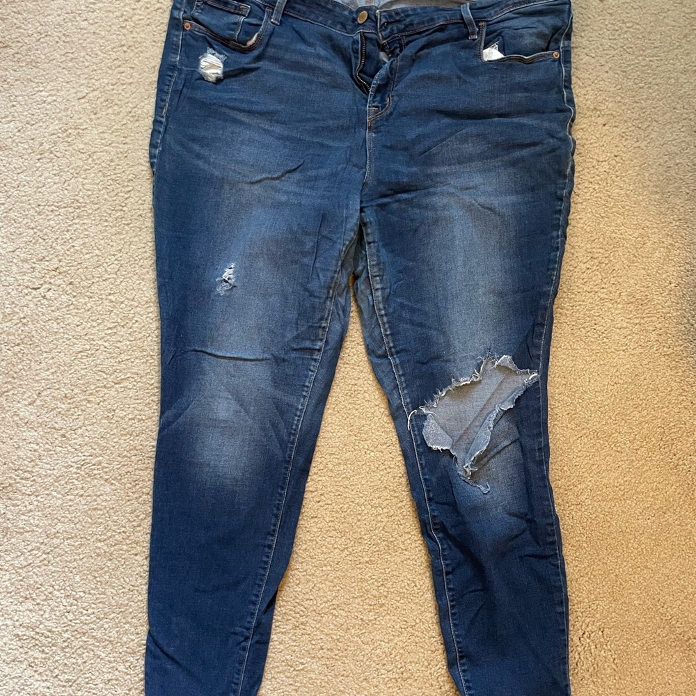Hi-rise Old Navy Rockstar Jean